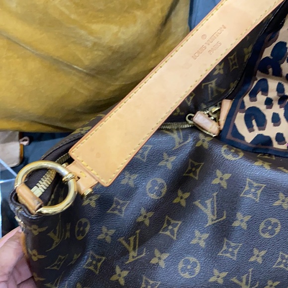 Posting soon! Authentic Louis Vuitton Bags, SLGs… - Picture 3 of 13